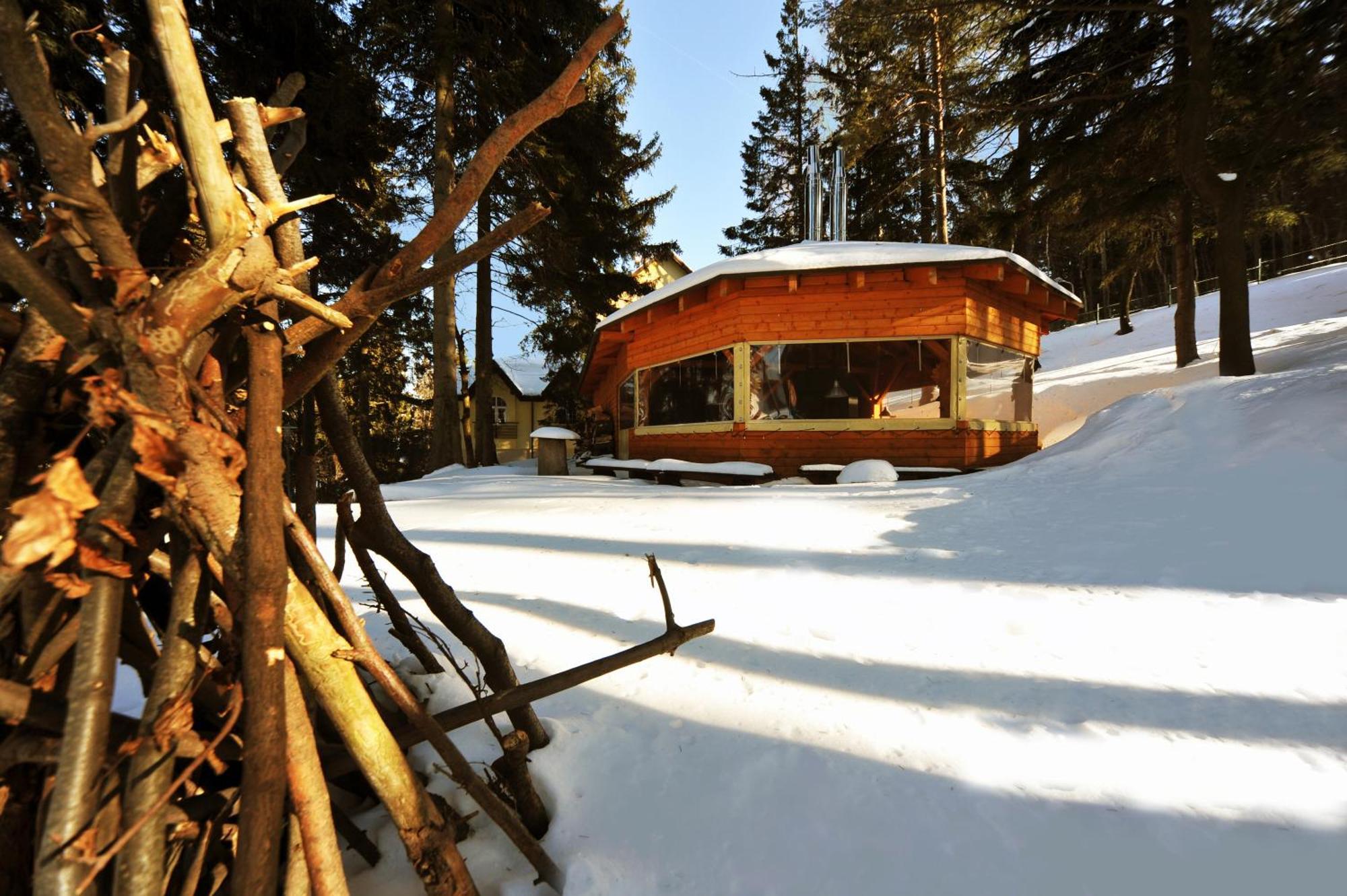 Hotel Vivaldi Карпач Екстериор снимка