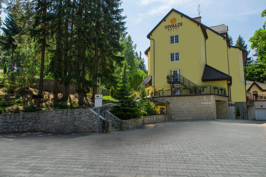 Hotel Vivaldi Карпач Екстериор снимка
