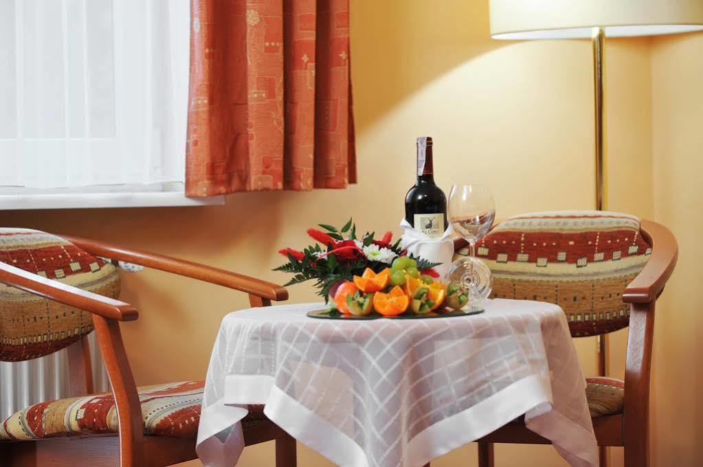 Hotel Vivaldi Карпач Екстериор снимка
